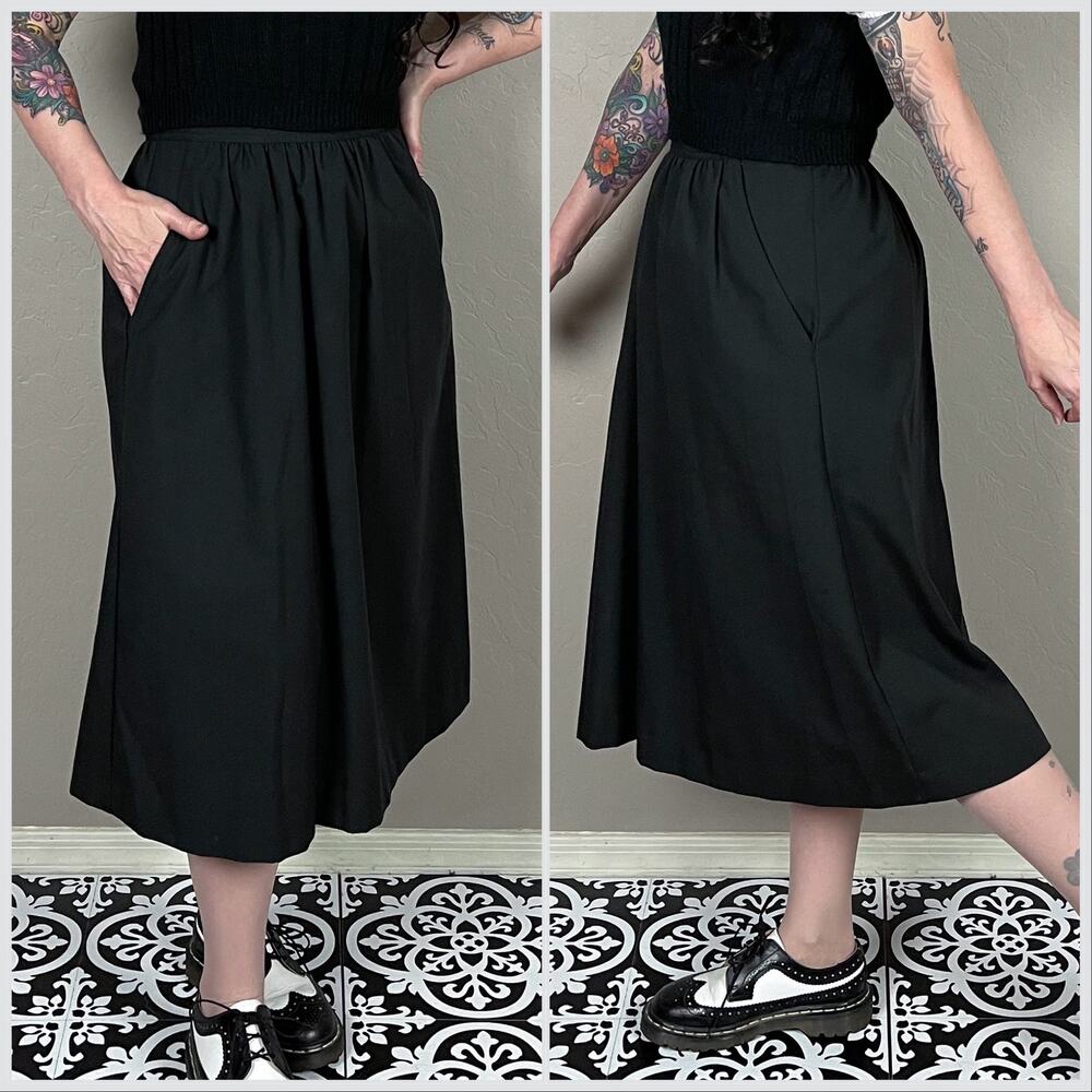 Vintage 1970s Black High Waisted A-Line Midi Skirt With Pockets - Picture 3 of 7